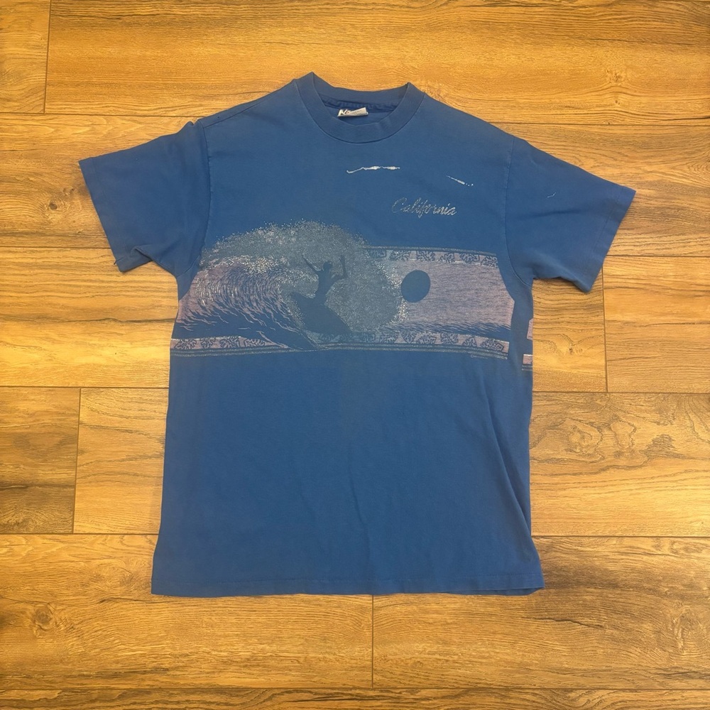 Vintage Faded California Surfing Tourism T Shirt